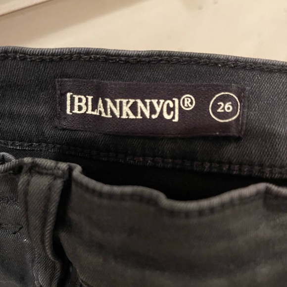 BlankNYC The Jane Mini Skirt - Picture 8 of 8
